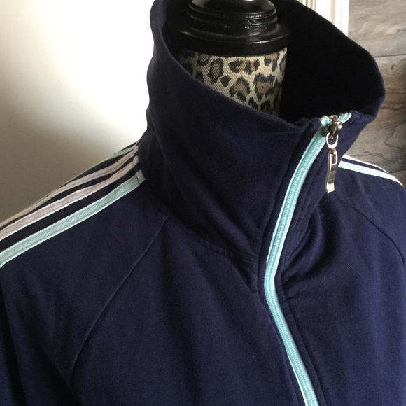 Crop Pant Track Suit - Picture 6 of 8